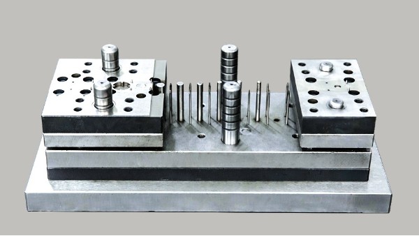 五金精密冲压模具