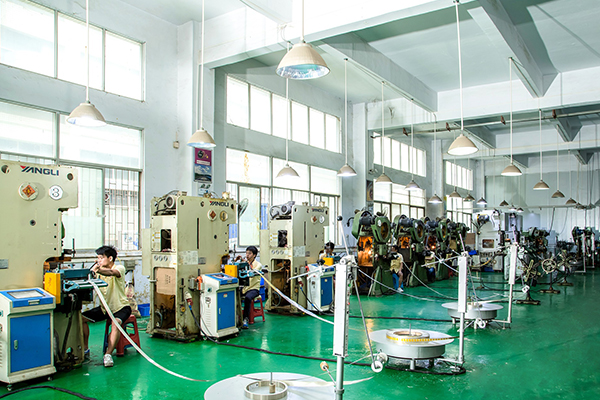 锐硕五金告诉你精密冲压件的保养方式